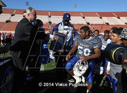Thumbnail 2 in Los Angeles vs. Monroe (CIF L.A. City Section D3 Final) photogallery.