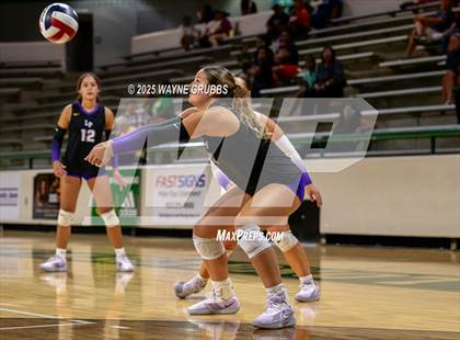 Thumbnail 1 in White Oak @ Lufkin photogallery.