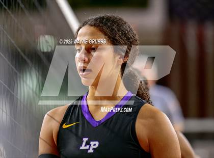 Thumbnail 3 in White Oak @ Lufkin photogallery.