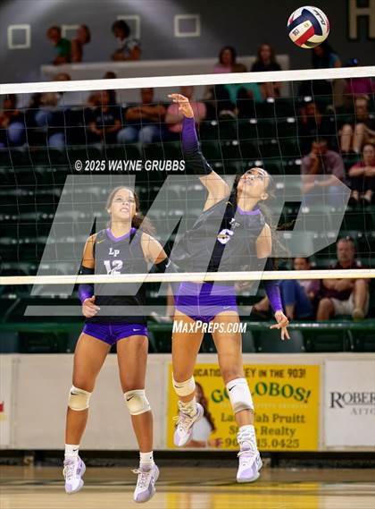Thumbnail 1 in White Oak @ Lufkin photogallery.