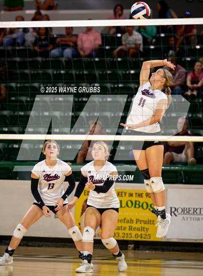 Thumbnail 2 in White Oak @ Lufkin photogallery.
