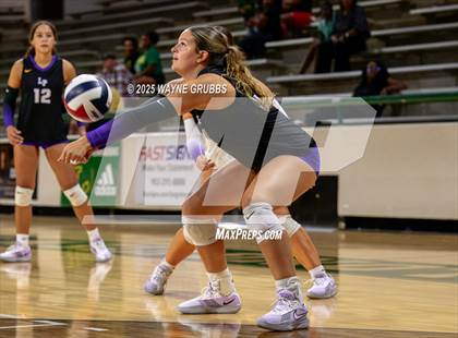 Thumbnail 3 in White Oak @ Lufkin photogallery.