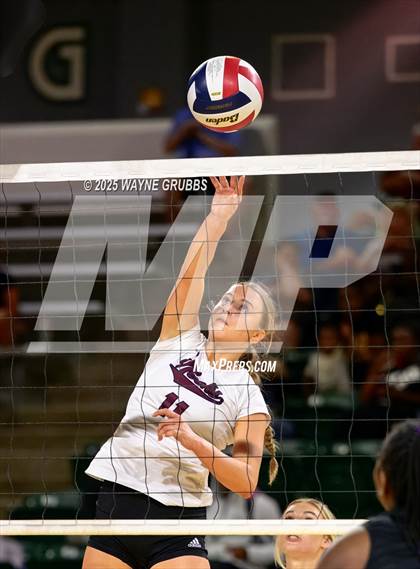 Thumbnail 2 in White Oak @ Lufkin photogallery.