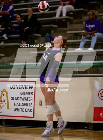 Thumbnail 2 in White Oak @ Lufkin photogallery.