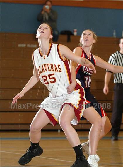Thumbnail 2 in Vacaville Christian vs. Calaveras (Claude Brock Memorial) photogallery.