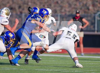 Thumbnail 2 in Bushland vs. Brock photogallery.