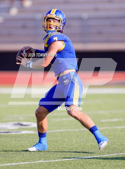 Thumbnail 3 in Bushland vs. Brock photogallery.