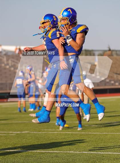 Thumbnail 1 in Bushland vs. Brock photogallery.
