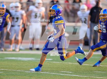 Thumbnail 2 in Bushland vs. Brock photogallery.