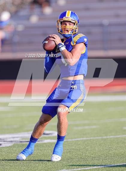 Thumbnail 3 in Bushland vs. Brock photogallery.