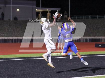 Thumbnail 2 in Bushland vs. Brock photogallery.