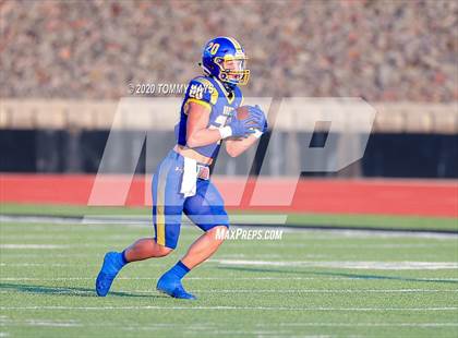 Thumbnail 1 in Bushland vs. Brock photogallery.