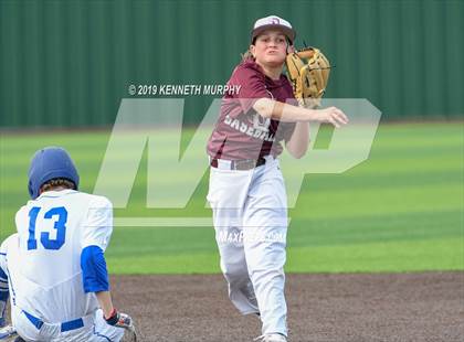 Thumbnail 1 in Red Oak @ Midlothian photogallery.