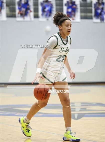 Thumbnail 3 in Staley vs Fatima (Jefferson Bank Holiday Classic) photogallery.
