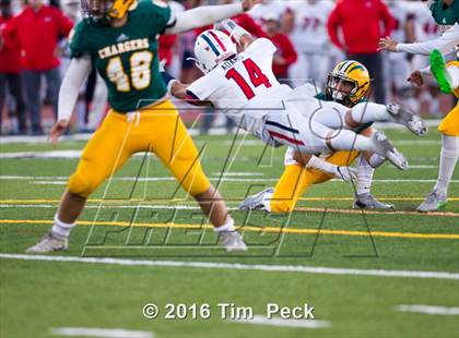 Thumbnail 2 in Edison vs. Tesoro photogallery.