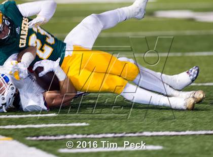 Thumbnail 2 in Edison vs. Tesoro photogallery.