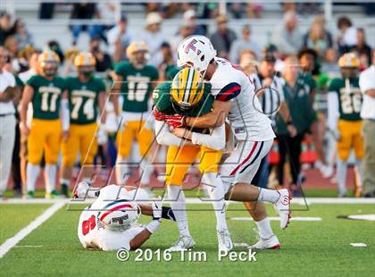 Thumbnail 2 in Edison vs. Tesoro photogallery.