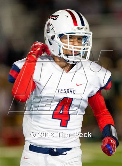 Thumbnail 3 in Edison vs. Tesoro photogallery.