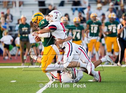 Thumbnail 3 in Edison vs. Tesoro photogallery.