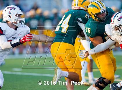 Thumbnail 2 in Edison vs. Tesoro photogallery.
