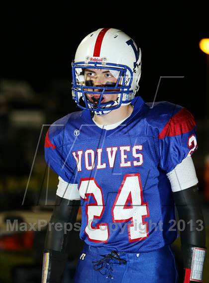 Thumbnail 3 in Karns City vs. Kane (PIAA District 9 Class AA Final) photogallery.