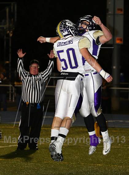Thumbnail 1 in Karns City vs. Kane (PIAA District 9 Class AA Final) photogallery.