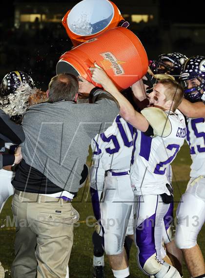 Thumbnail 1 in Karns City vs. Kane (PIAA District 9 Class AA Final) photogallery.