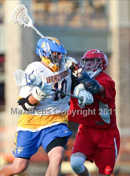 Thumbnail 2 in Irondequoit vs. Jamesville-DeWitt (NYSPHSAA Class B Semifinal) photogallery.