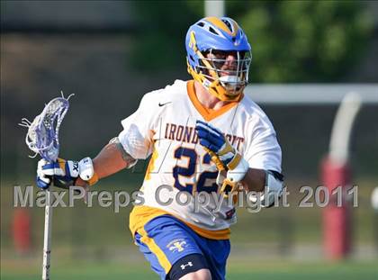Thumbnail 1 in Irondequoit vs. Jamesville-DeWitt (NYSPHSAA Class B Semifinal) photogallery.