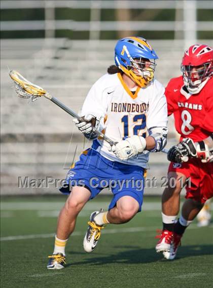 Thumbnail 1 in Irondequoit vs. Jamesville-DeWitt (NYSPHSAA Class B Semifinal) photogallery.