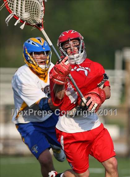 Thumbnail 1 in Irondequoit vs. Jamesville-DeWitt (NYSPHSAA Class B Semifinal) photogallery.