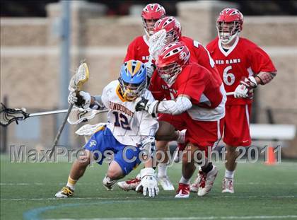 Thumbnail 1 in Irondequoit vs. Jamesville-DeWitt (NYSPHSAA Class B Semifinal) photogallery.