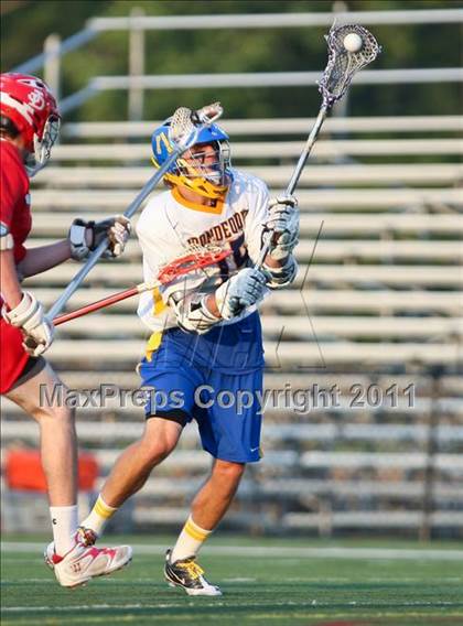 Thumbnail 1 in Irondequoit vs. Jamesville-DeWitt (NYSPHSAA Class B Semifinal) photogallery.