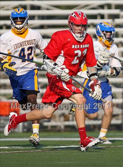 Thumbnail 2 in Irondequoit vs. Jamesville-DeWitt (NYSPHSAA Class B Semifinal) photogallery.