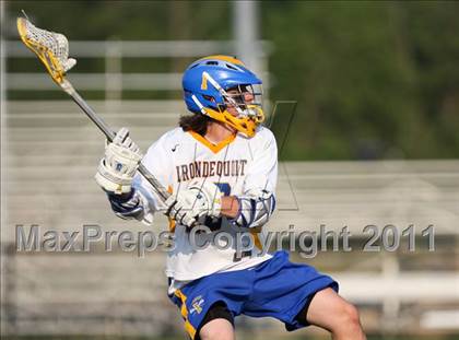 Thumbnail 1 in Irondequoit vs. Jamesville-DeWitt (NYSPHSAA Class B Semifinal) photogallery.