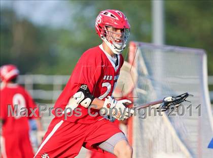 Thumbnail 3 in Irondequoit vs. Jamesville-DeWitt (NYSPHSAA Class B Semifinal) photogallery.