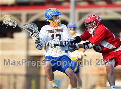 Thumbnail 1 in Irondequoit vs. Jamesville-DeWitt (NYSPHSAA Class B Semifinal) photogallery.