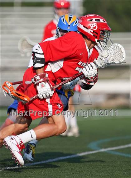 Thumbnail 2 in Irondequoit vs. Jamesville-DeWitt (NYSPHSAA Class B Semifinal) photogallery.