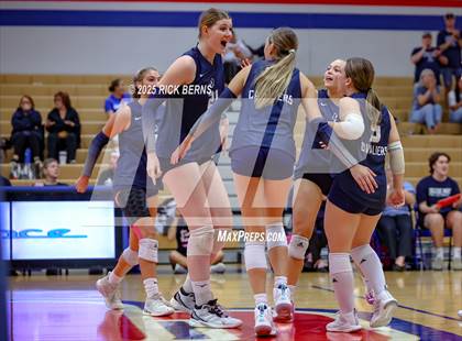 Thumbnail 3 in Oak Ridge vs College Park photogallery.