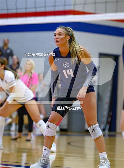 Thumbnail 1 in Oak Ridge vs College Park photogallery.