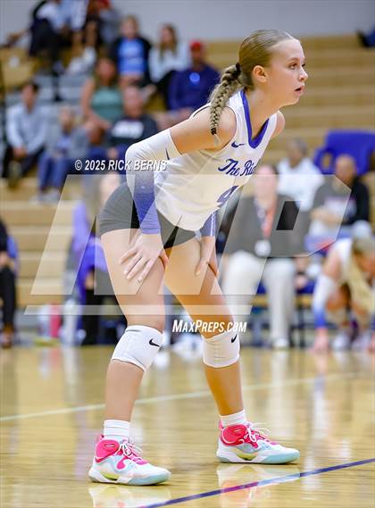 Thumbnail 2 in Oak Ridge vs College Park photogallery.