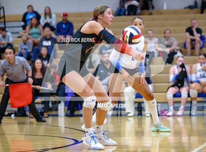 Thumbnail 2 in Oak Ridge vs College Park photogallery.