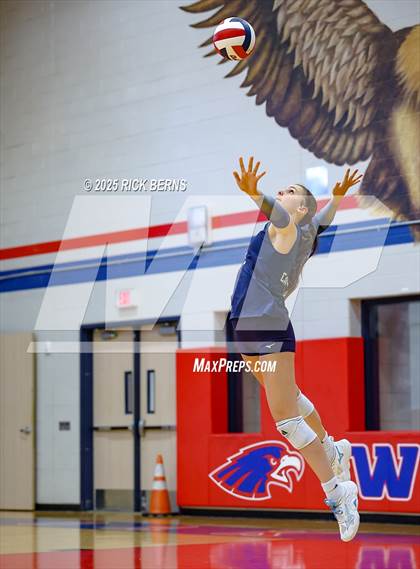Thumbnail 1 in Oak Ridge vs College Park photogallery.