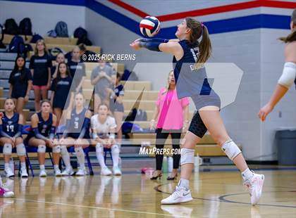 Thumbnail 2 in Oak Ridge vs College Park photogallery.