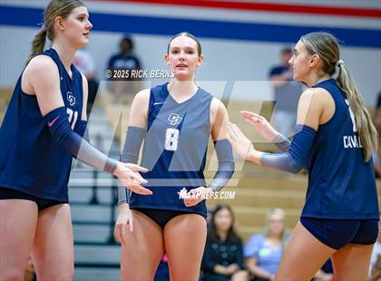 Thumbnail 1 in Oak Ridge vs College Park photogallery.