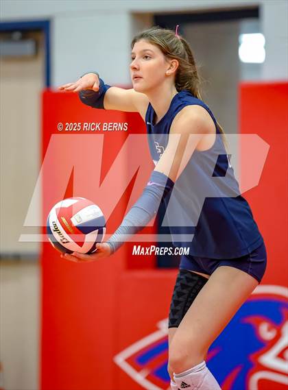 Thumbnail 2 in Oak Ridge vs College Park photogallery.