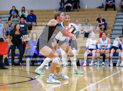 Thumbnail 1 in Oak Ridge vs College Park photogallery.