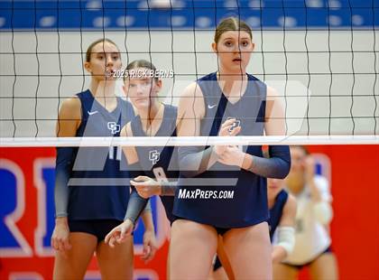 Thumbnail 3 in Oak Ridge vs College Park photogallery.