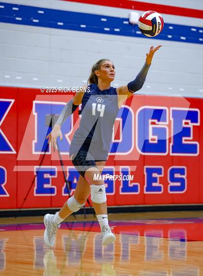 Thumbnail 2 in Oak Ridge vs College Park photogallery.