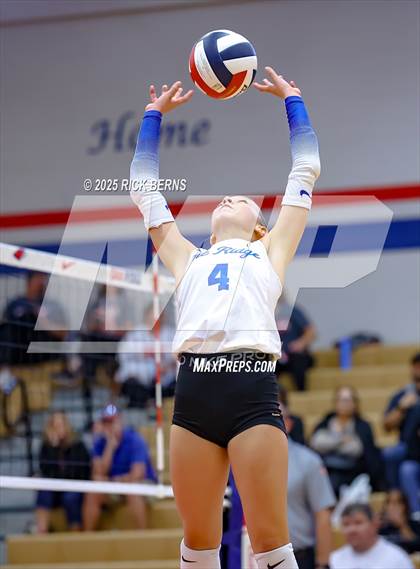 Thumbnail 1 in Oak Ridge vs College Park photogallery.